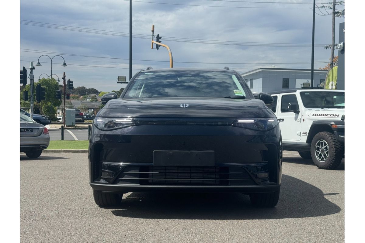 2025 Leapmotor C10 Design B11