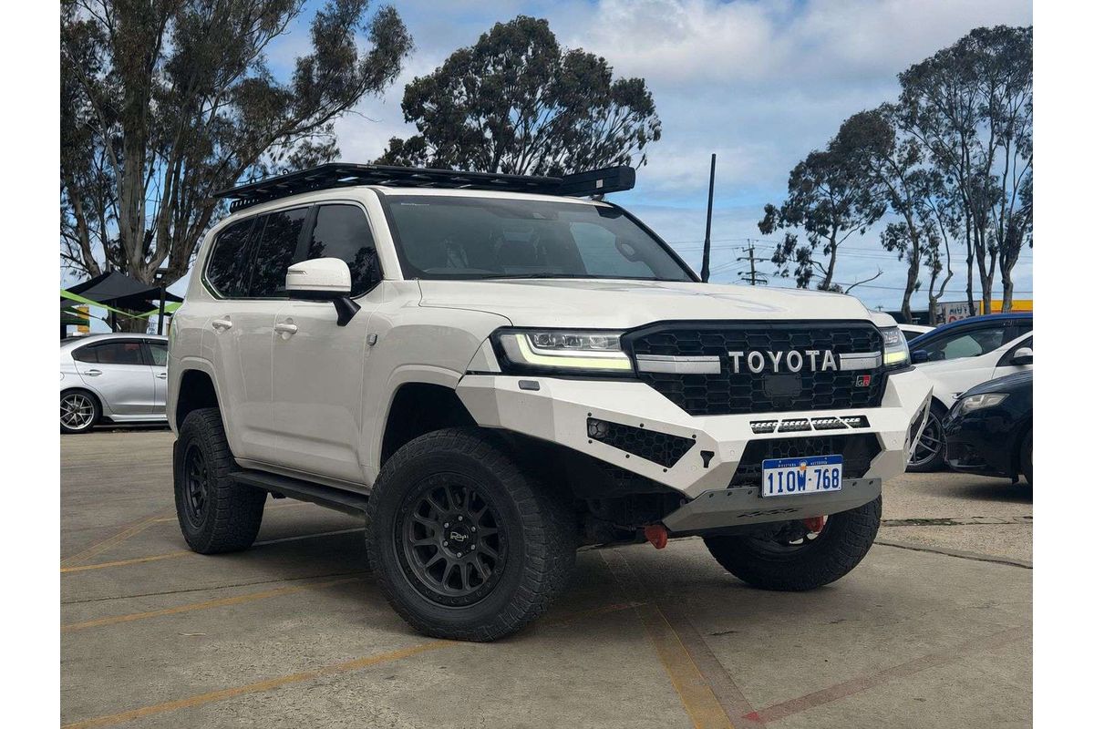 2022 Toyota Landcruiser VX FJA300R