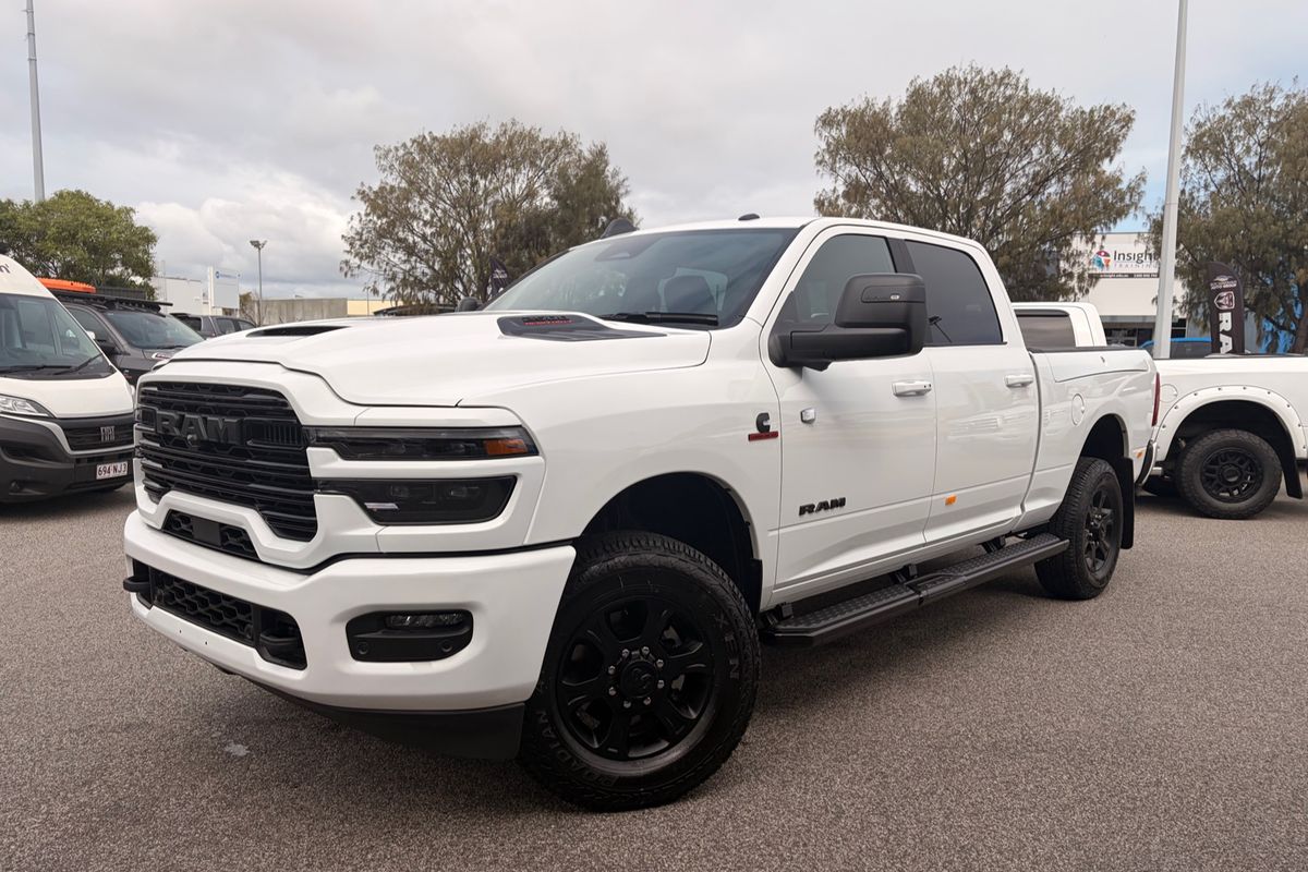 2026 RAM 2500 Laramie Rambox DJ 4X4