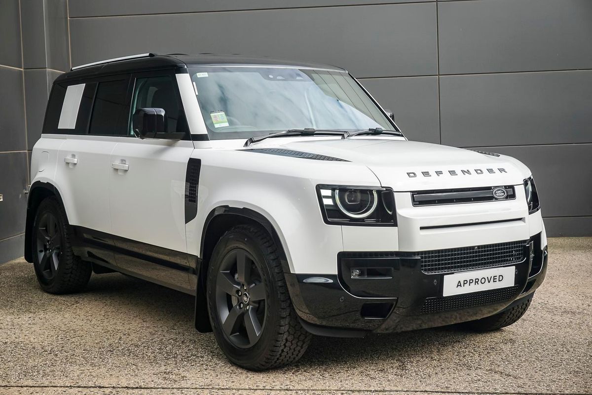 2025 Land Rover Defender 110 D350 X-Dynamic SE L663