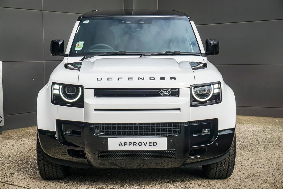 2025 Land Rover Defender 110 D350 X-Dynamic SE L663