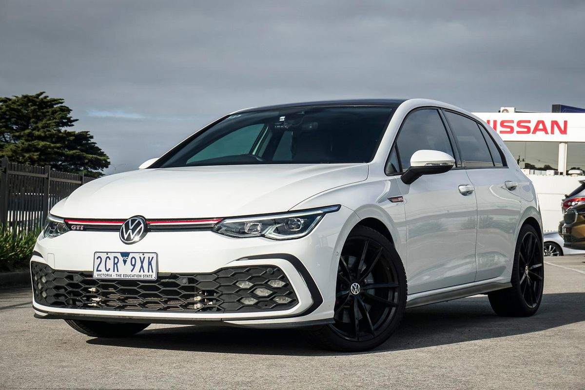 2022 Volkswagen Golf GTI 8