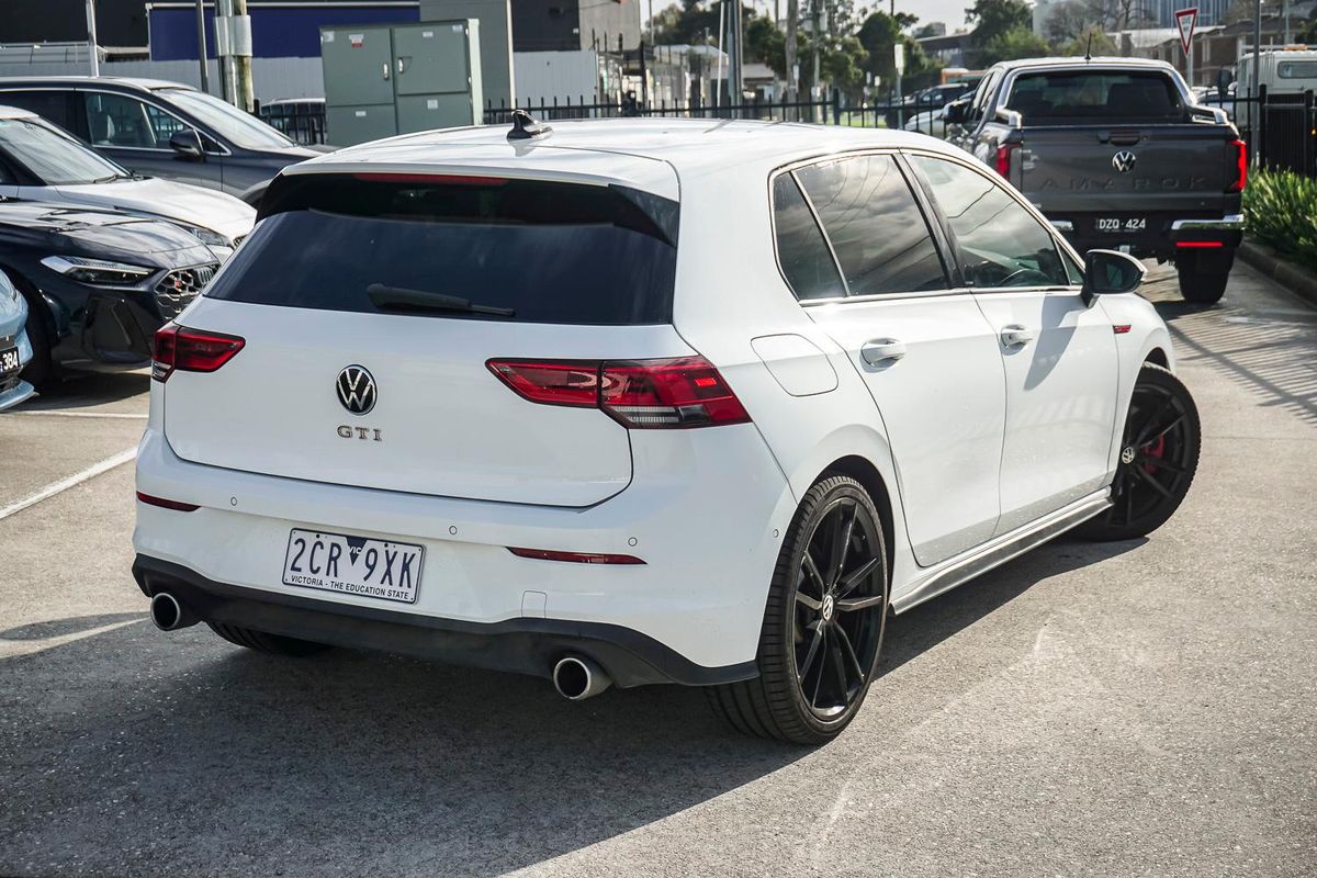 2022 Volkswagen Golf GTI 8
