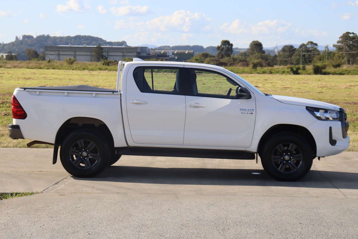 2023 Toyota Hilux SR GUN126R 4X4