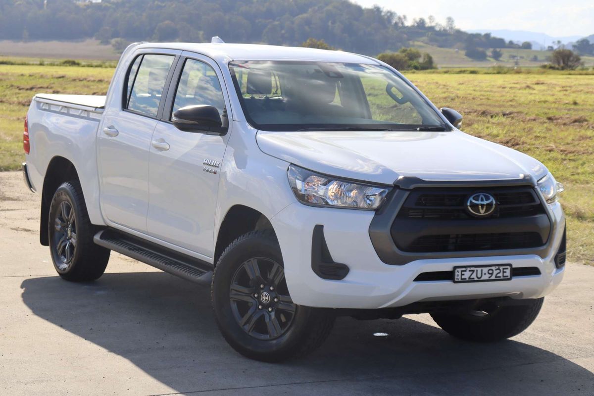 2023 Toyota Hilux SR GUN126R 4X4