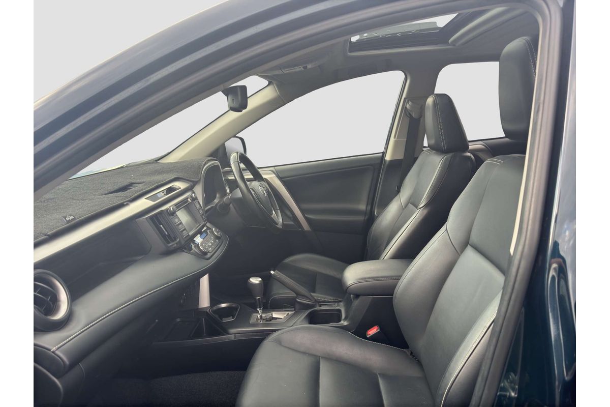 2017 Toyota RAV4 Cruiser ASA44R image 15