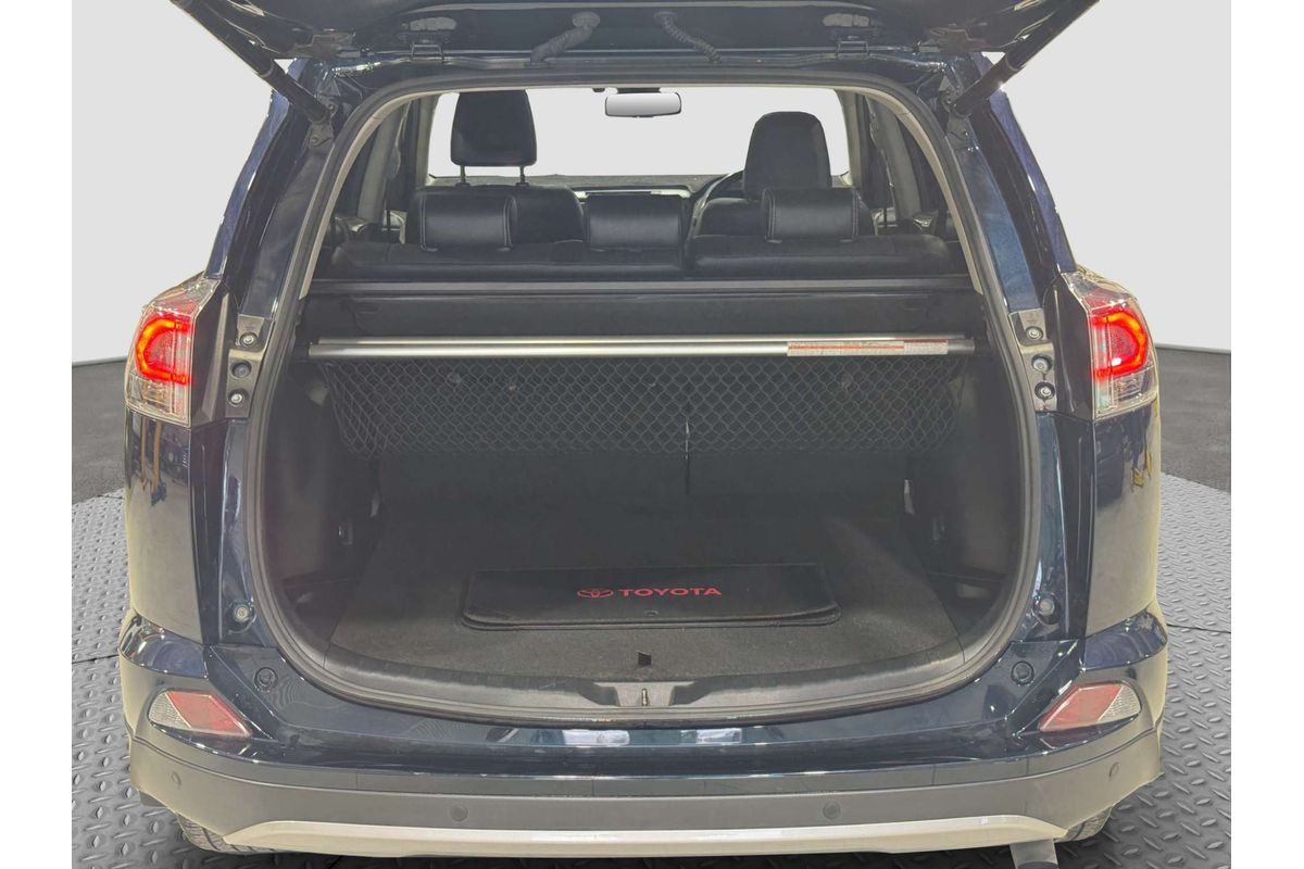 2017 Toyota RAV4 Cruiser ASA44R image 19