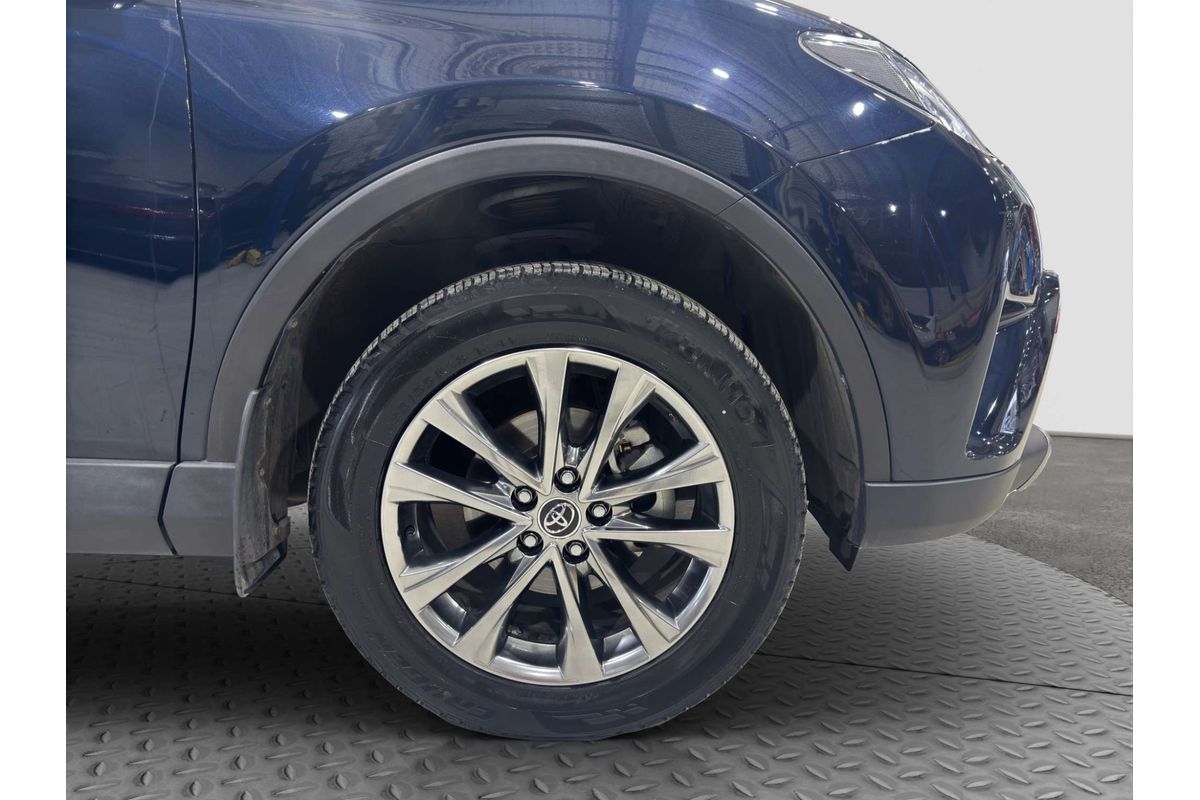 2017 Toyota RAV4 Cruiser ASA44R image 20