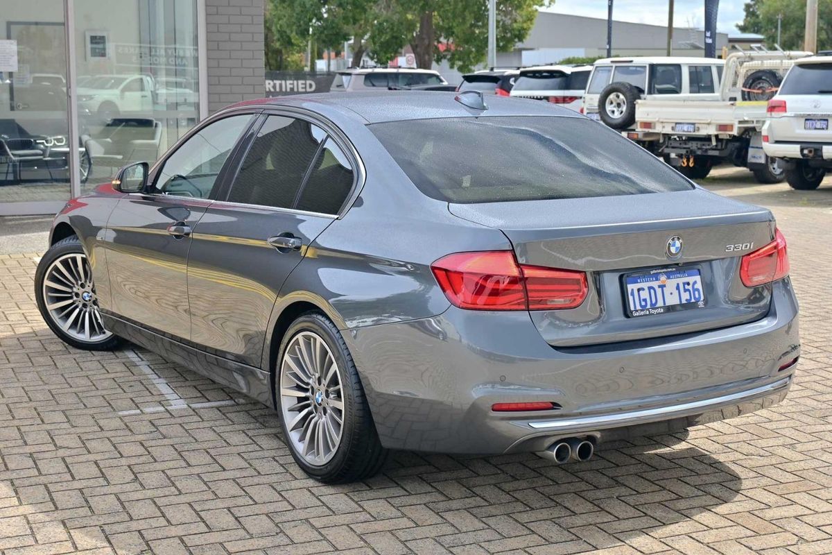 2016 BMW 3 Series 330i Sport Line F30 LCI