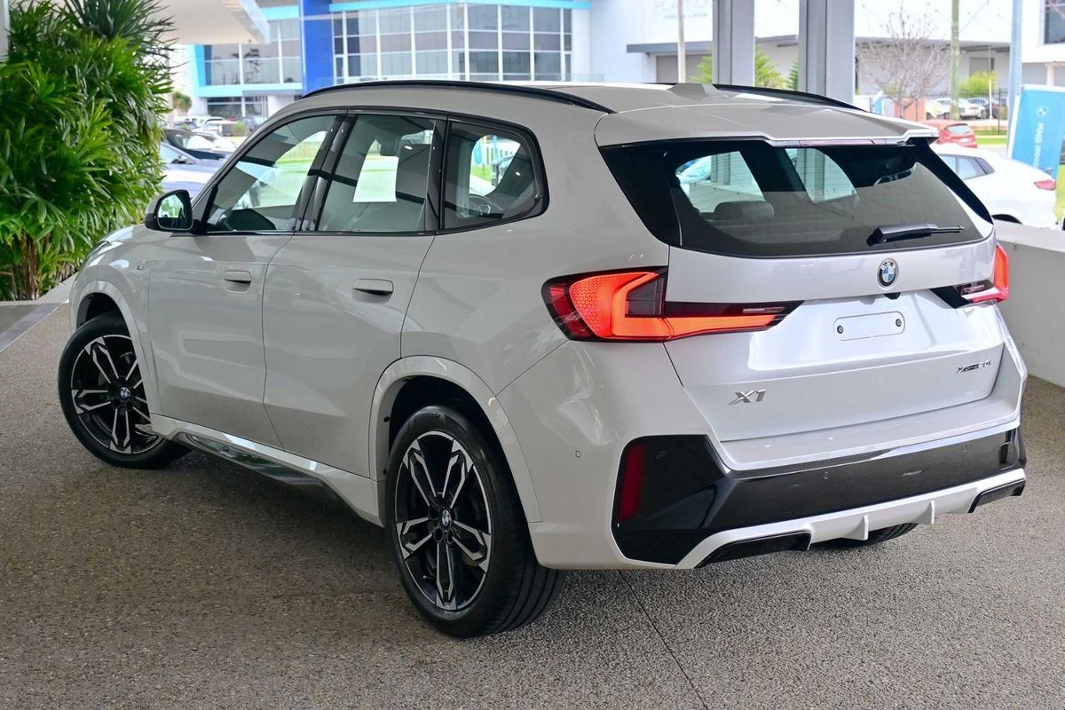 2025 BMW X1 xDrive20i M Sport U11