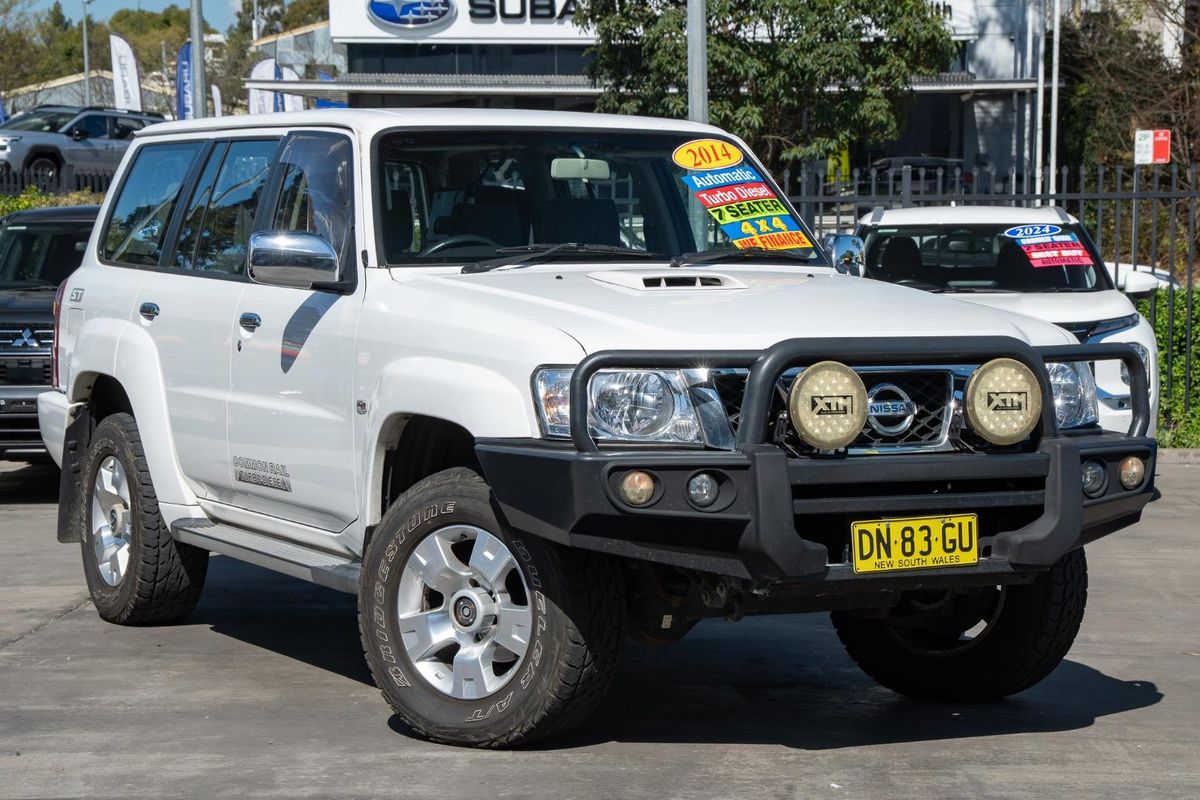 2014 Nissan Patrol ST Titanium Y61