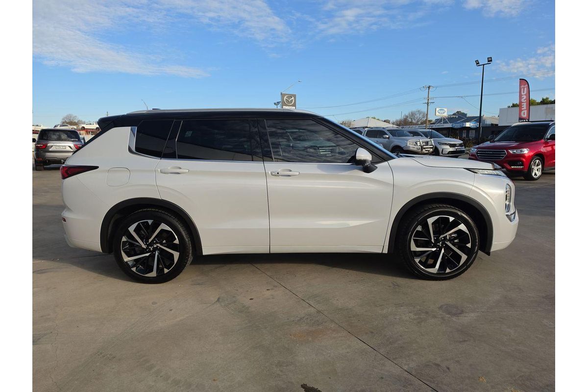2022 Mitsubishi Outlander Exceed Tourer ZM