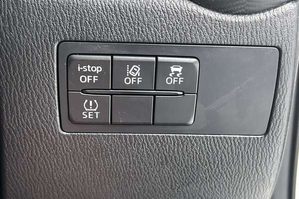 2021 Mazda 2 G15 Pure DJ Series thumb-17