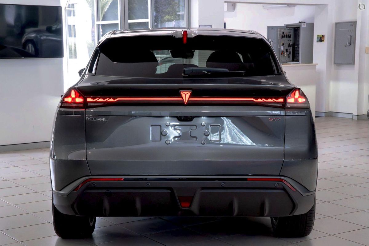 2025 Deepal S07