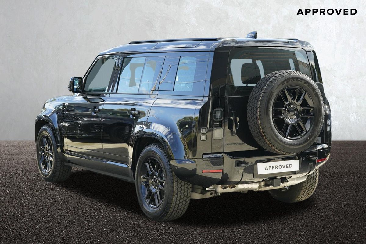 2026 Land Rover Defender 110 D350 X-Dynamic SE L663