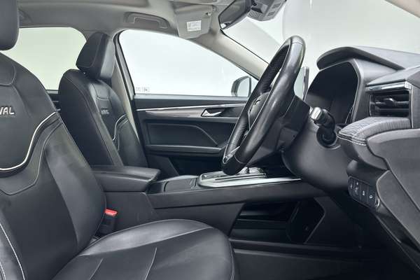 2022 Haval Jolion Ultra Hybrid A01 thumb-12