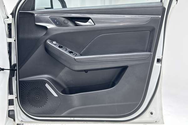 2022 Haval Jolion Ultra Hybrid A01 thumb-18