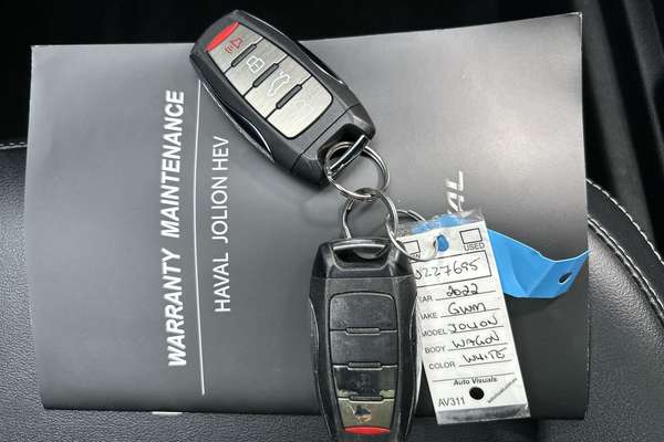2022 Haval Jolion Ultra Hybrid A01 thumb-22