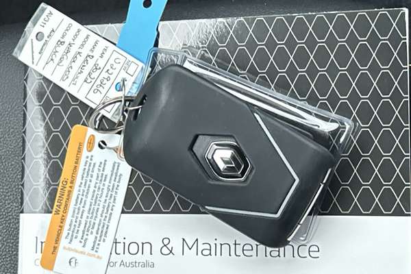 2022 Renault Koleos Black Edition HZG thumb-22