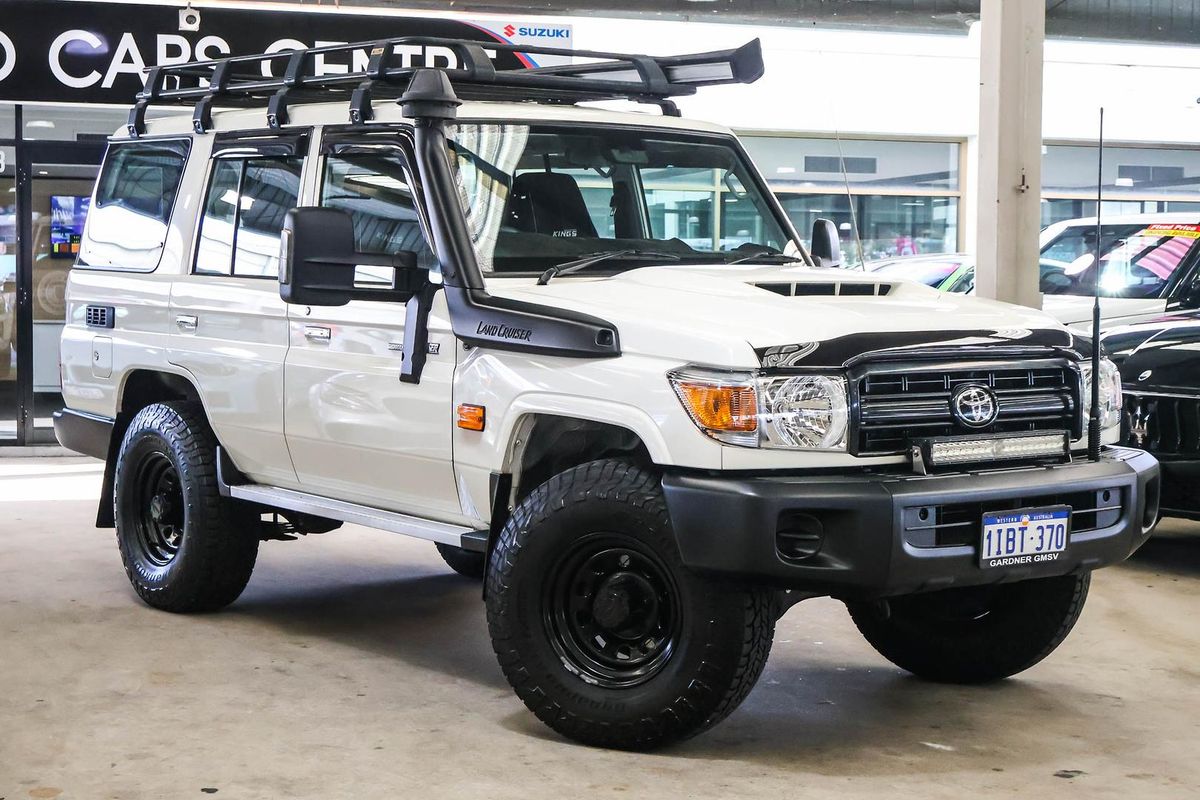 2023 Toyota Landcruiser Workmate VDJ76R