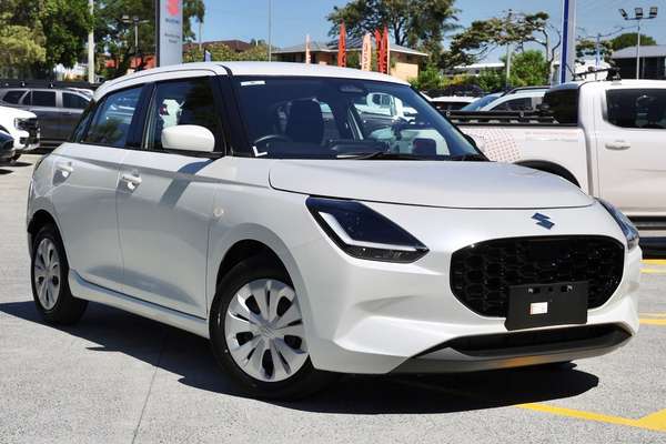 2026 Suzuki Swift Hybrid UZ