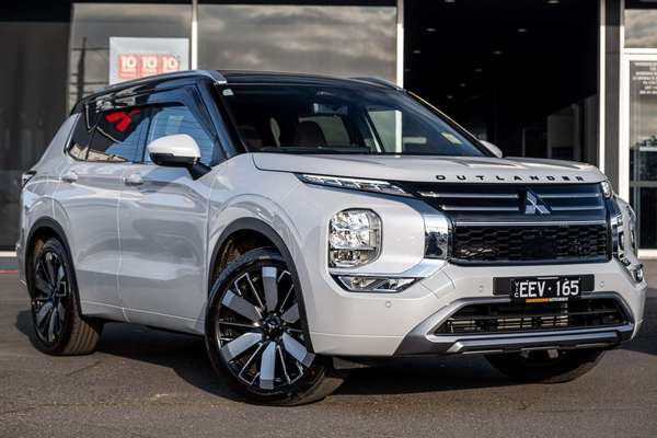 2026 Mitsubishi Outlander Exceed Tourer ZM