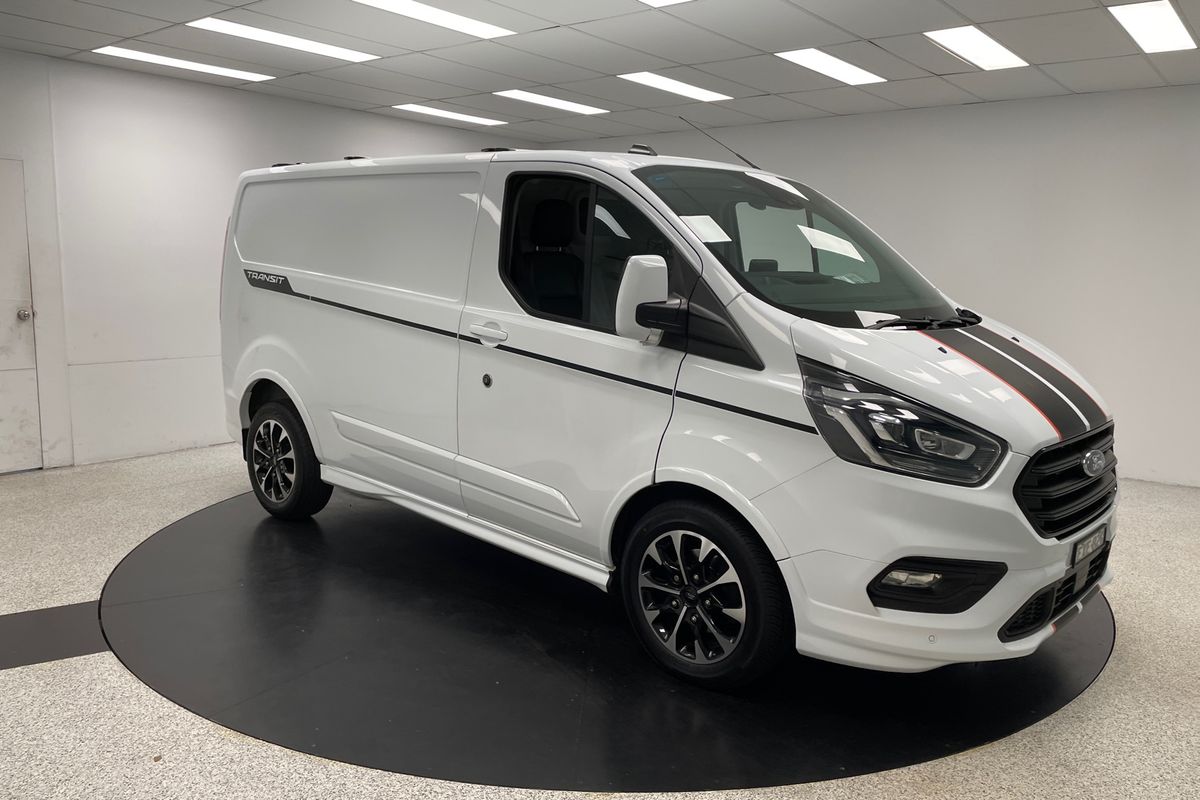 2022 Ford Transit Custom 320S Sport VN SWB Low Roof