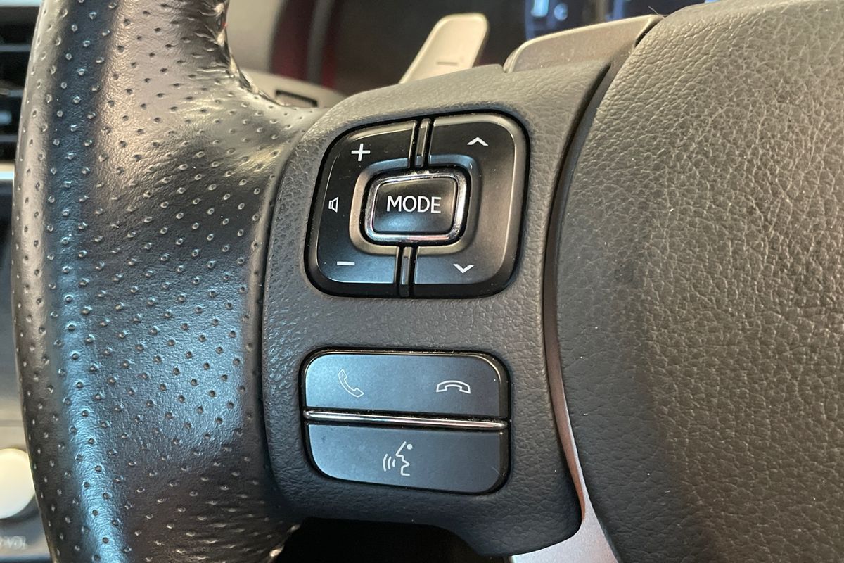 2019 Lexus IS