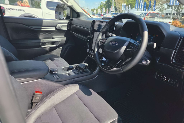 2026 Ford Ranger Super Duty XLT 4X4 thumb-11