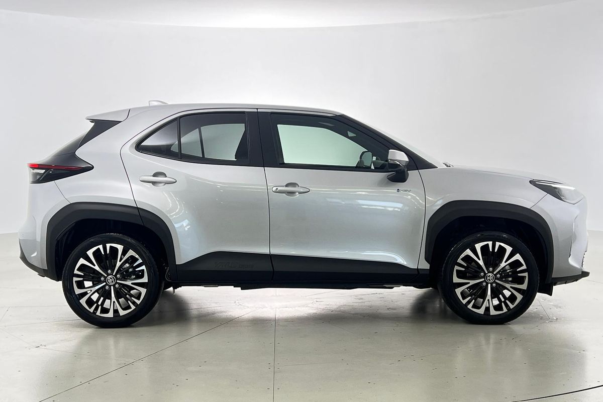 2024 Toyota Yaris Cross Urban MXPJ10R