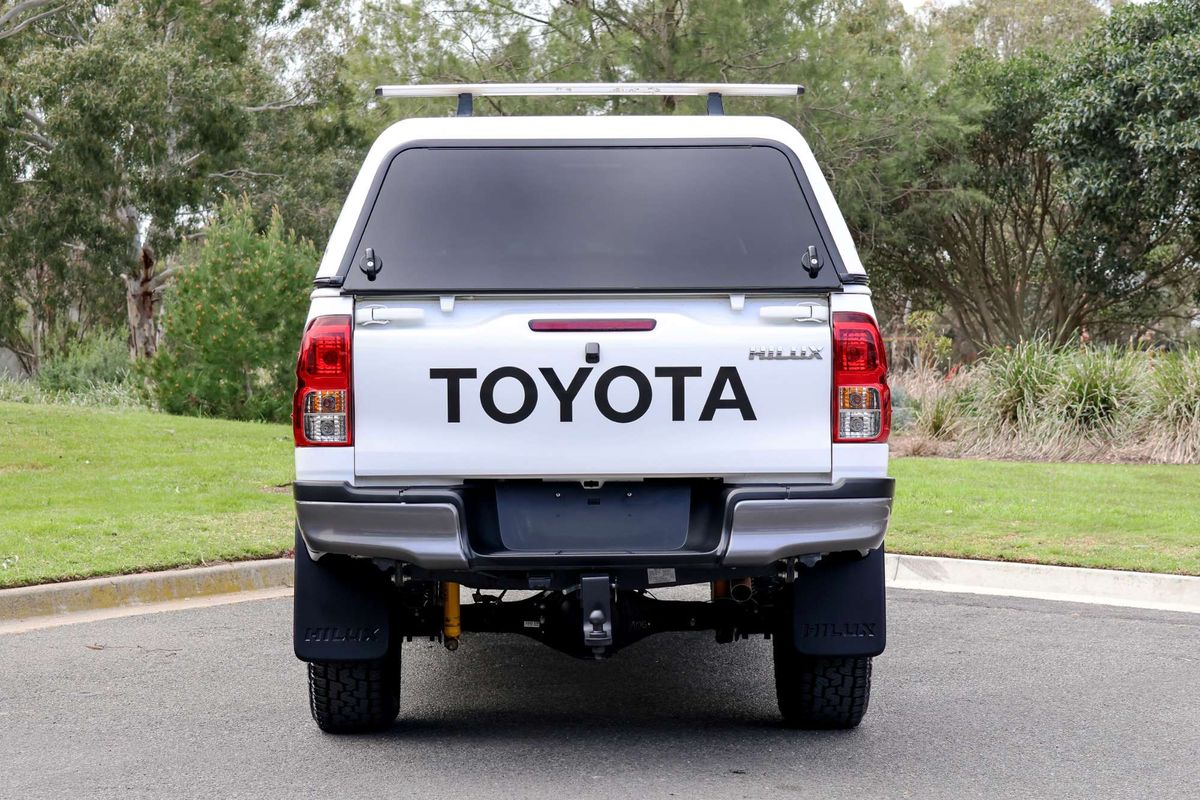 2020 Toyota Hilux SR GUN126R 4X4 image 14