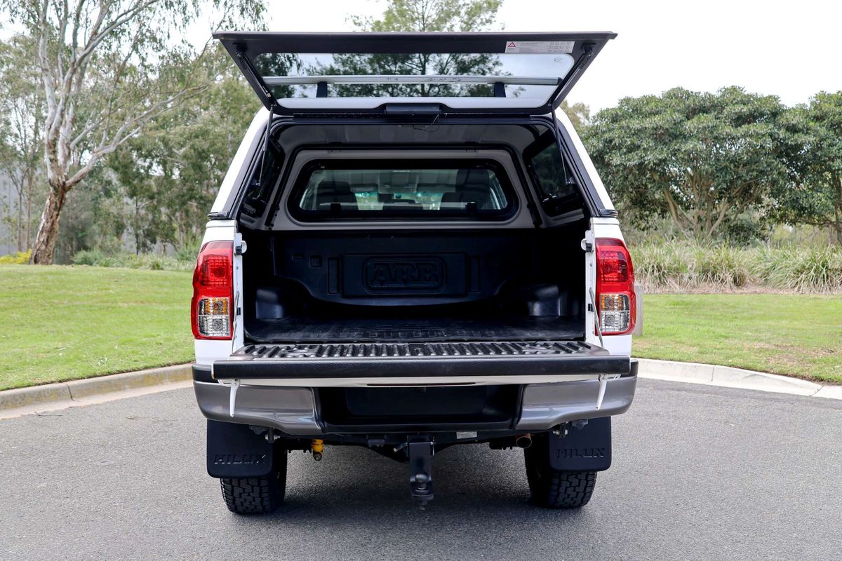 2020 Toyota Hilux SR GUN126R 4X4 image 17