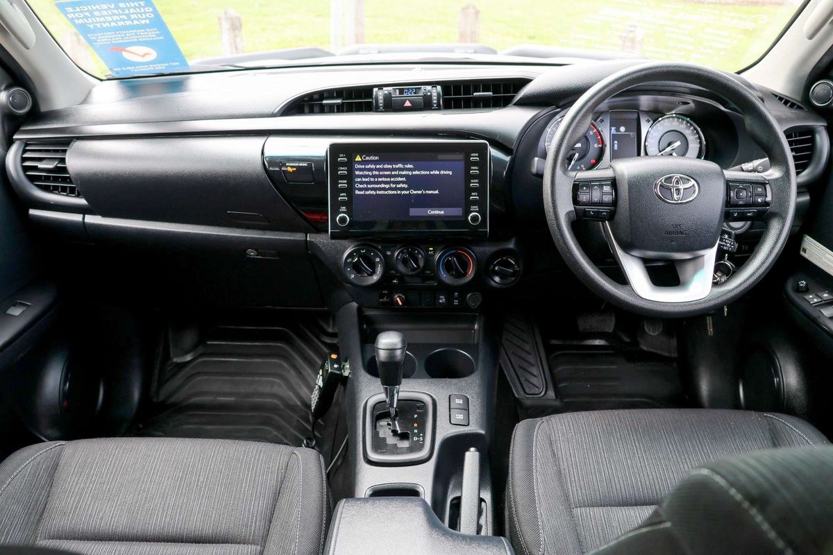 2020 Toyota Hilux SR GUN126R 4X4 image 23