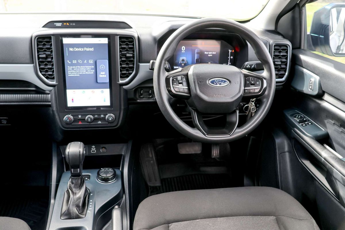 2024 Ford Ranger XL 4X4 2.0L image 11