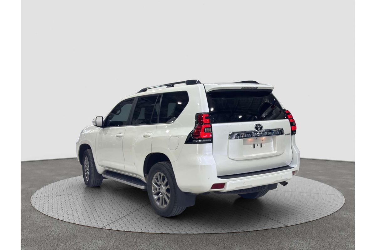 2020 Toyota Landcruiser Prado Kakadu GDJ150R image 2