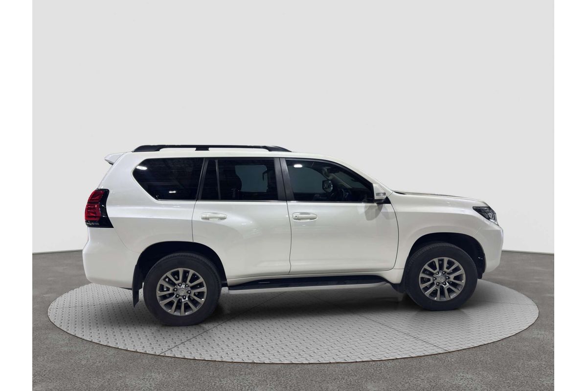 2020 Toyota Landcruiser Prado Kakadu GDJ150R image 7