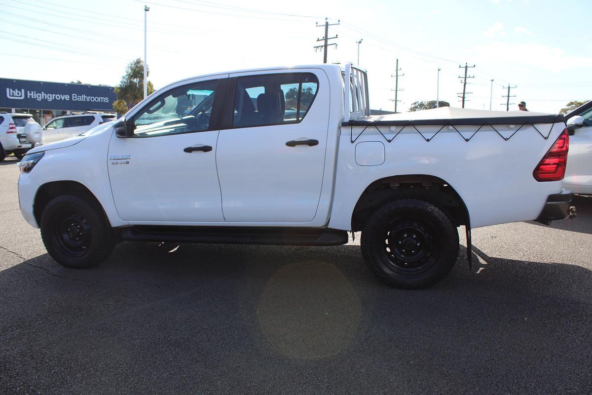2021 Toyota Hilux SR GUN126R 4X4
