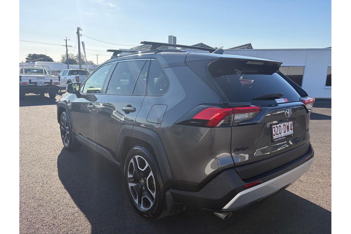 2019 Toyota RAV4 Edge AXAA54R