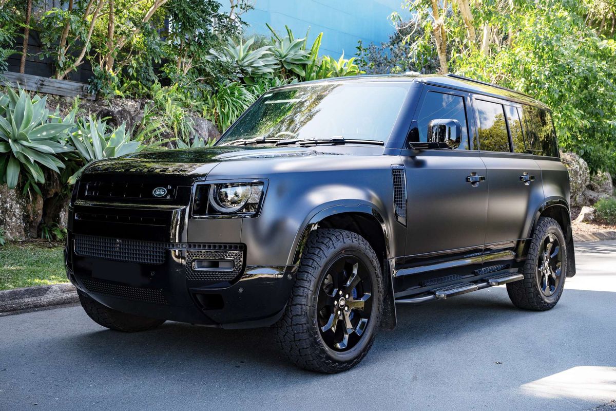 2024 Land Rover Defender 110 D350 X-Dynamic SE L663