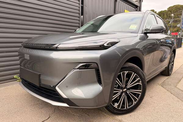 2026 Geely Starray EM-i Inspire Extended Range P145 thumb-2