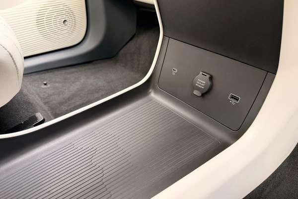 2026 Geely Starray EM-i Inspire Extended Range P145 thumb-27