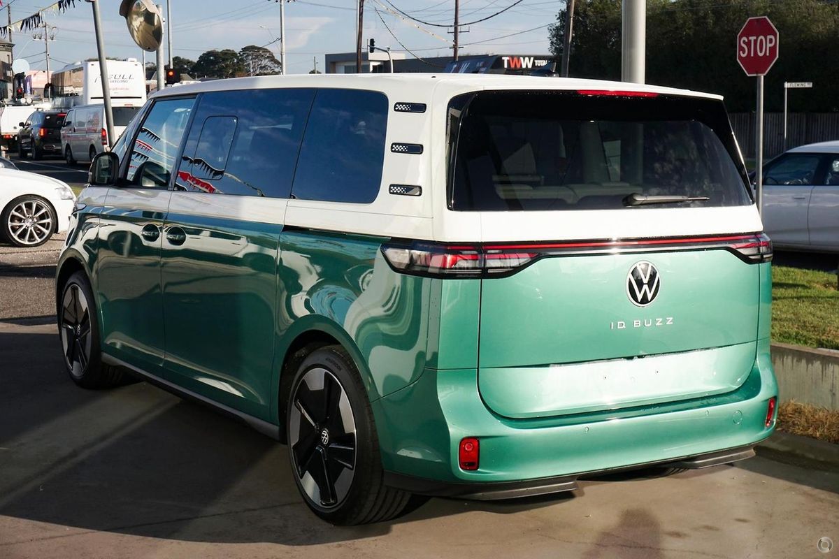 2026 Volkswagen ID. Buzz Pro BEV560 EB LWB