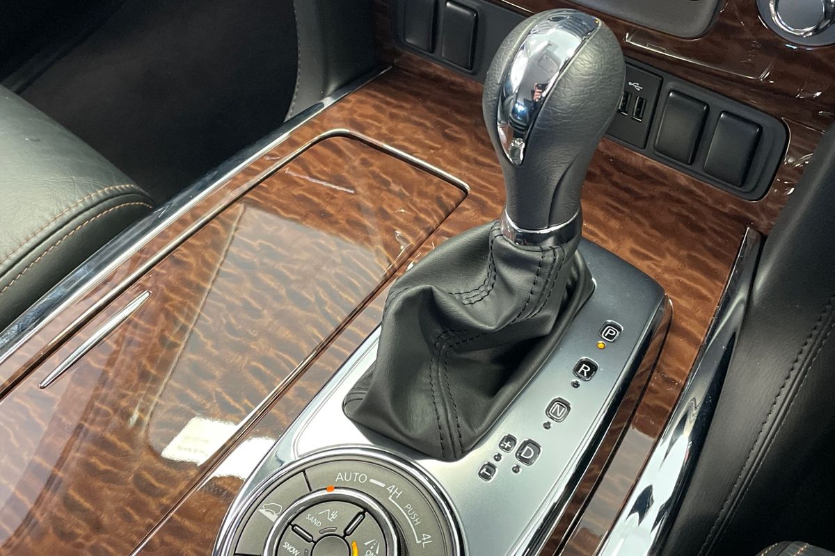 2023 Nissan Y62