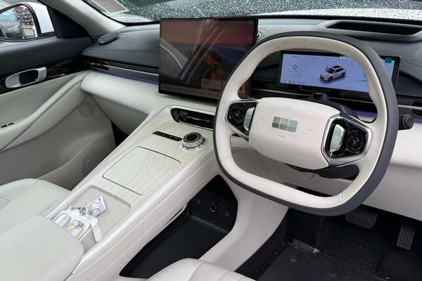 2026 Geely Starray EM-i Inspire Extended Range P145 thumb-10