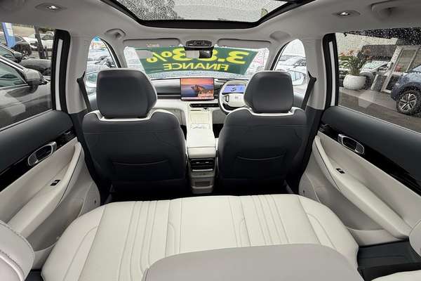 2026 Geely Starray EM-i Inspire Extended Range P145 thumb-15