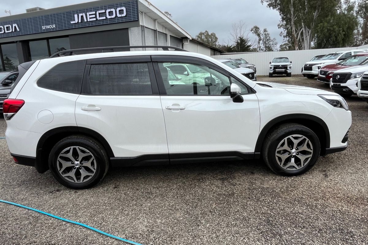 2024 Subaru Forester 2.5i-L S5