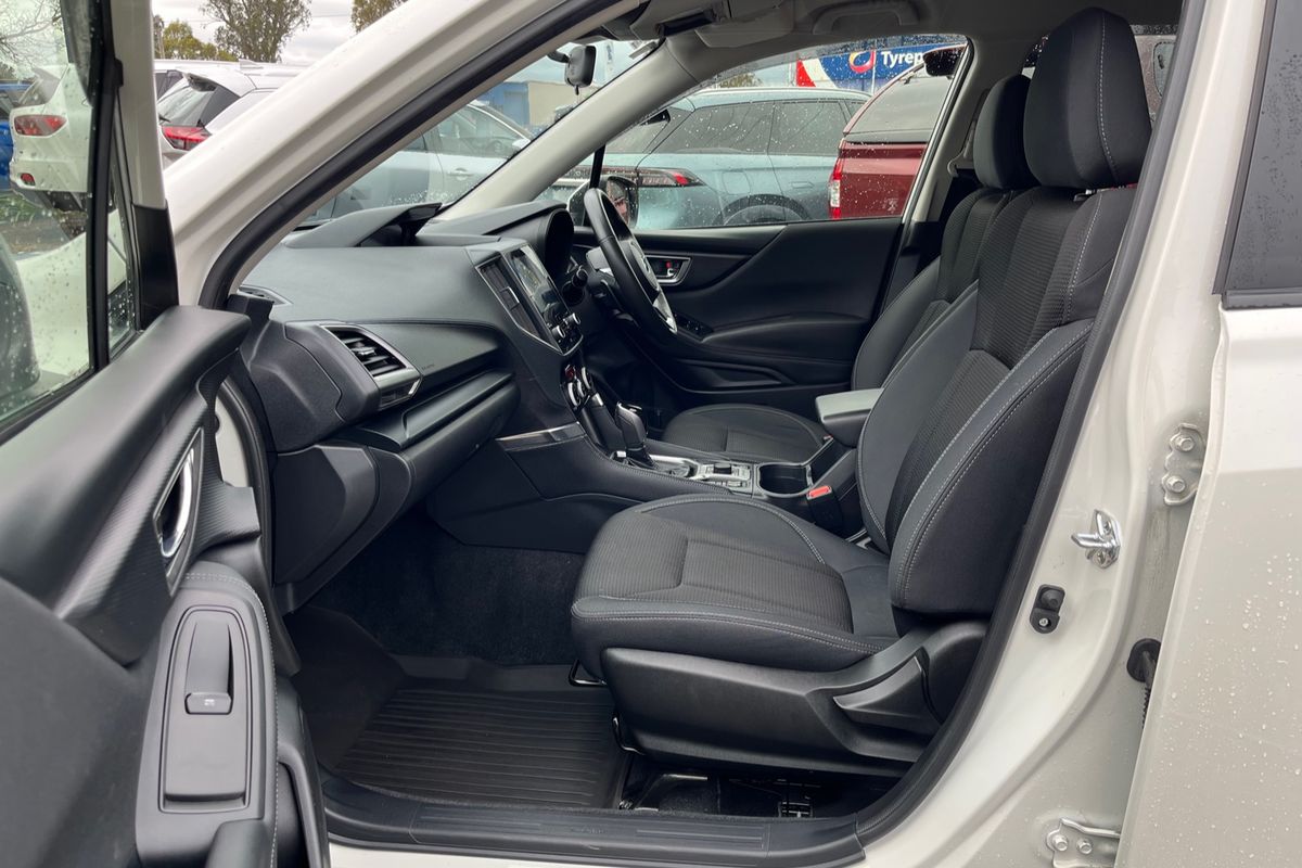 2024 Subaru Forester 2.5i-L S5