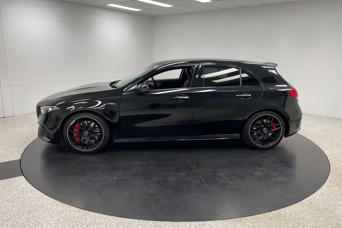 2021 Mercedes-Benz Unknown