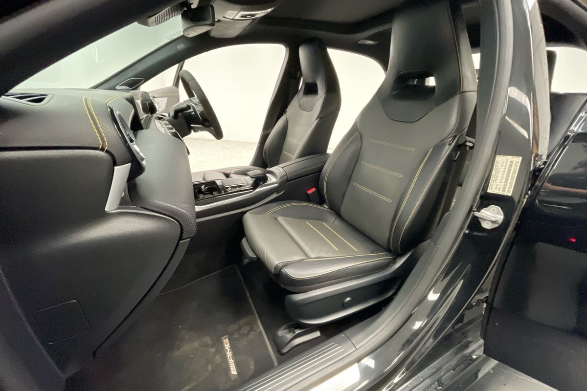 2021 Mercedes-Benz Unknown