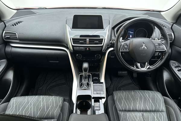 2019 Mitsubishi Eclipse Cross ES YA thumb-19